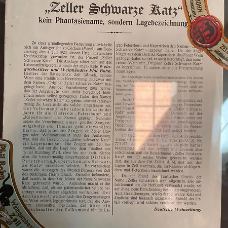 Winzerhaus Am Marktplatz Apartamento *