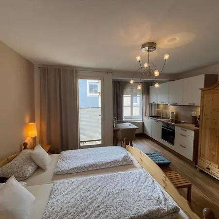 Winzerhaus Am Marktplatz Zell an der Mosel