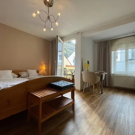 Appartement Winzerhaus Am Marktplatz Zell