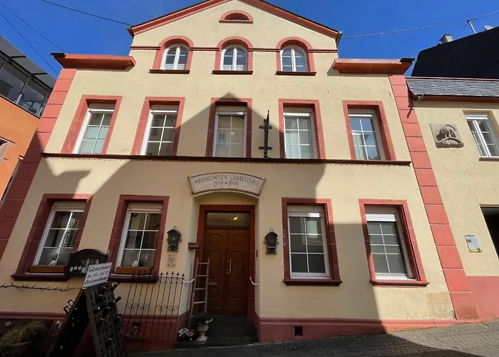 Winzerhaus Am Marktplatz Zell an der Mosel