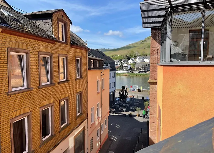Winzerhaus Am Marktplatz Zell an der Mosel